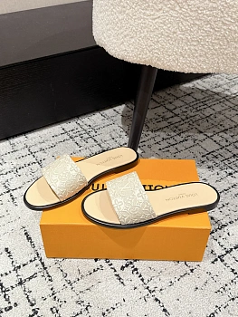 Шлепанцы Женские Louis Vuitton 50075