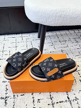 Шлепанцы Женские Louis Vuitton 1752823