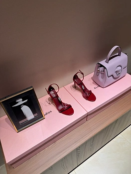 Босоножки Женские Gucci 491377