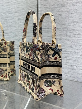 Классические Сумки Женские Christian Dior 13227184