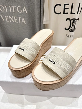 Шлепанцы Женские Christian Dior 3380424
