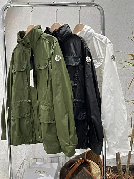 Куртки И Пуховики Женские Moncler 11507118