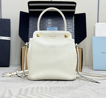 Классические Сумки Женские Prada 12131033