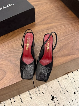 Босоножки Женские Chanel 12733340