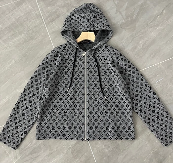 Куртки И Пуховики Женские Louis Vuitton 917150