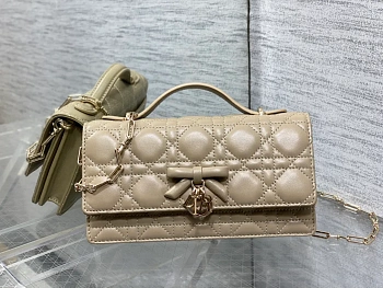 Клатчи Женские Christian Dior 11685194