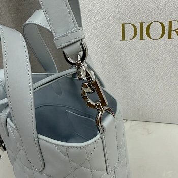 Классические Сумки Женские Christian Dior 11905695