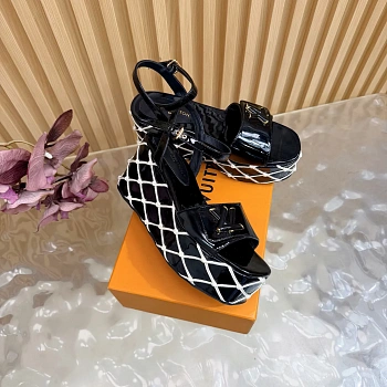 Босоножки Женские Louis Vuitton 12615432