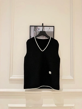 Жилеты Женские Chanel 12833629