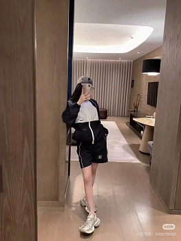 Жакеты Женские Chanel 13265291