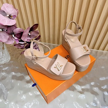 Босоножки Женские Louis Vuitton 12615444