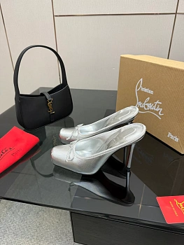 Туфли Женские Christian Louboutin 601437