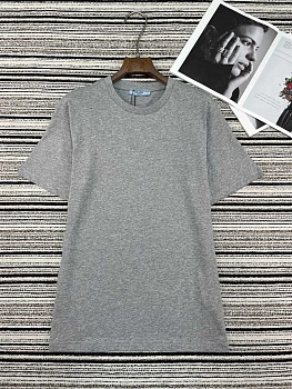 Футболки Женские Prada 3924340