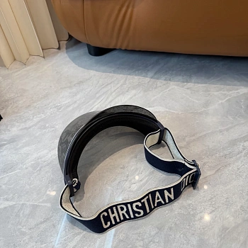Головные Уборы Christian Dior 13294387