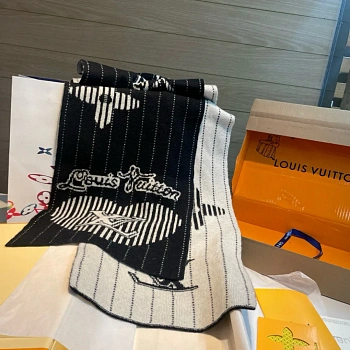 Шарфы Louis Vuitton 4972391