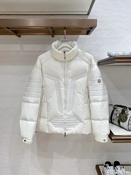 Куртки И Пуховики Мужские Moncler 1309601