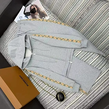 Спортивные Костюмы Женские Burberry 385332