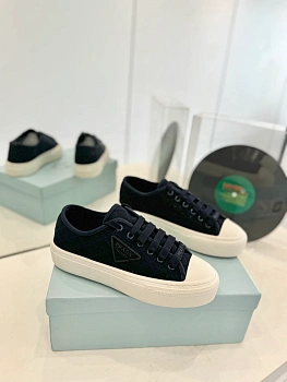 Кроссовки Женские Prada 9535105