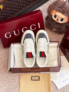 Кроссовки Женские Gucci 10477221