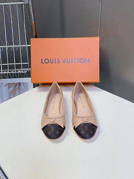 Туфли Женские Louis Vuitton 11485861