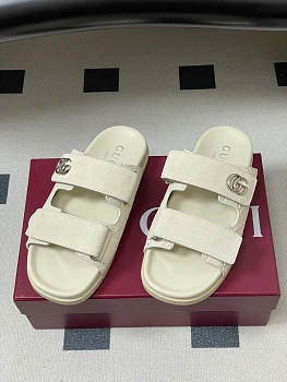 Шлепанцы Женские Gucci 1677117