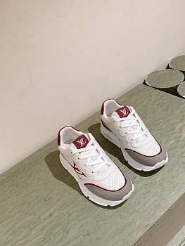 Кроссовки Женские Louis Vuitton 35440