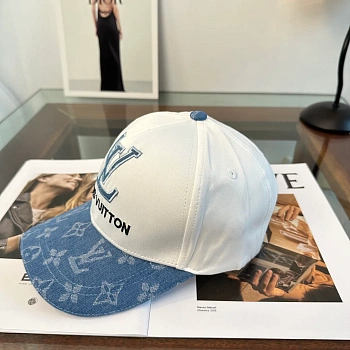 Головные Уборы Louis Vuitton 11689429
