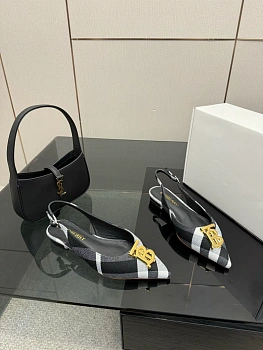 Туфли Женские Burberry 11096287