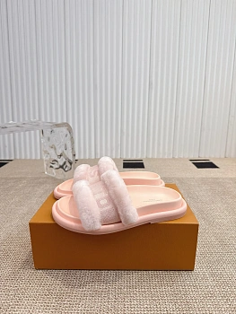 Шлепанцы Женские Louis Vuitton 53347