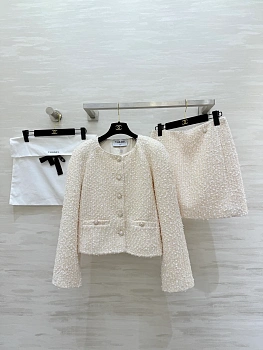 Костюмы Женские Chanel 10088710