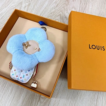 Ключницы Louis Vuitton 910030