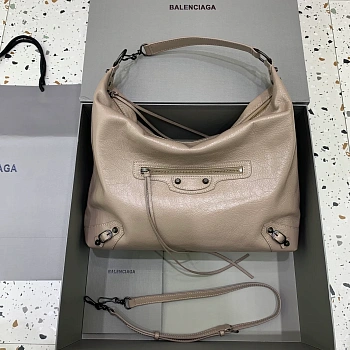 Сумки На Ремне Женские Balenciaga 13240598