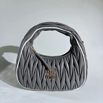 Классические Сумки Женские Miu Miu 12675945