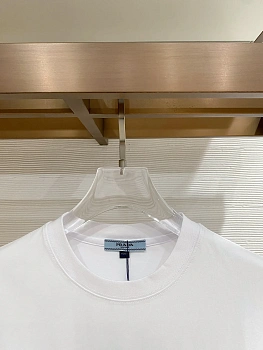 Футболки Мужские Prada 13147695