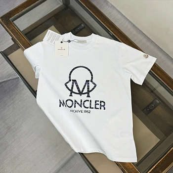Футболки Женские Moncler 10201144