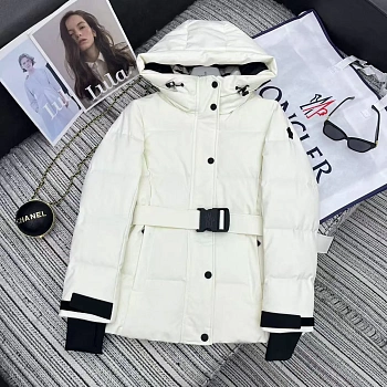 Куртки И Пуховики Женские Moncler 1144002