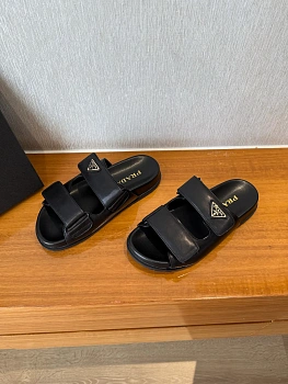 Шлепанцы Женские Prada 21702