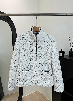 Куртки И Пуховики Женские Chanel 441557