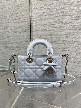 Классические Сумки Женские Christian Dior 13227172