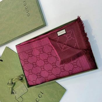 Шарфы Gucci 747439