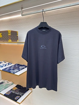 Футболки Мужские Balenciaga 608754