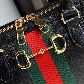 Классические Сумки Женские Gucci 13561415