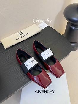 Балетки Женские Givenchy 2769050