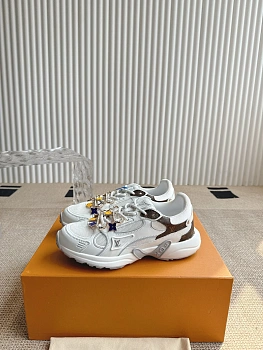 Кроссовки Женские Louis Vuitton 13351299