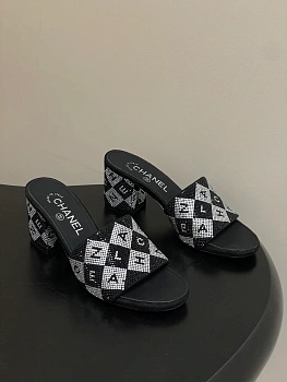 Босоножки Женские Chanel 10993954