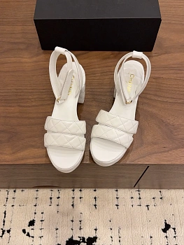 Сандалии Женские Chanel 11499617