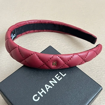 Головные Уборы Chanel 10384426