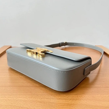 Классические Сумки Женские Celine 11692476