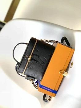 Сумки На Ремне Женские Louis Vuitton 1253948