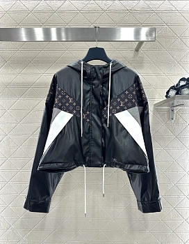 Куртки И Пуховики Женские Louis Vuitton 1273500